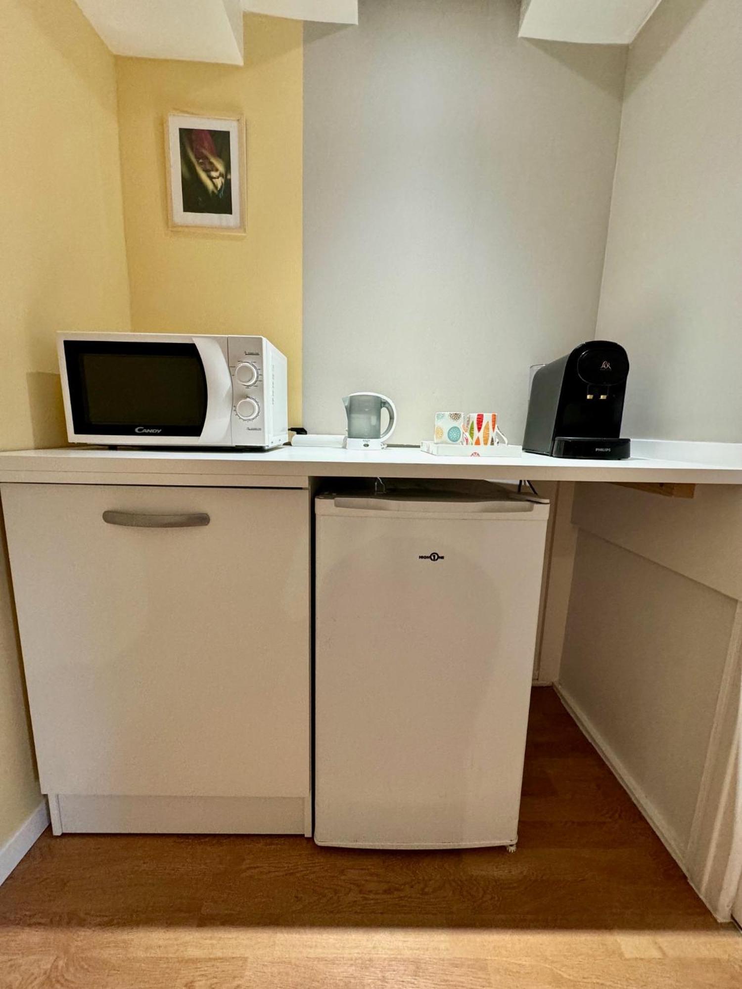 Appartement Lumineux Et Renove Pres De Montmartre "Amelie" Paris Bagian luar foto