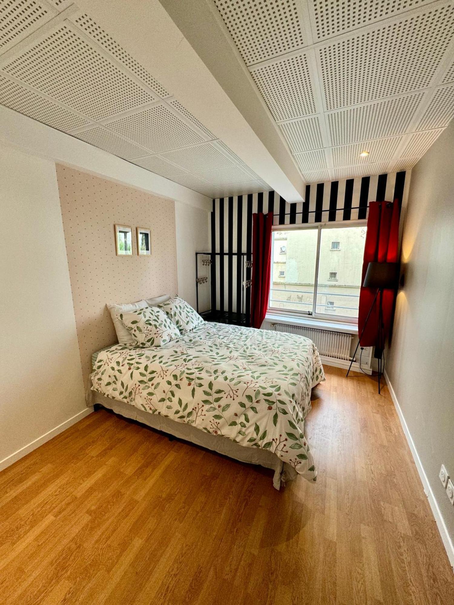 Appartement Lumineux Et Renove Pres De Montmartre "Amelie" Paris Bagian luar foto