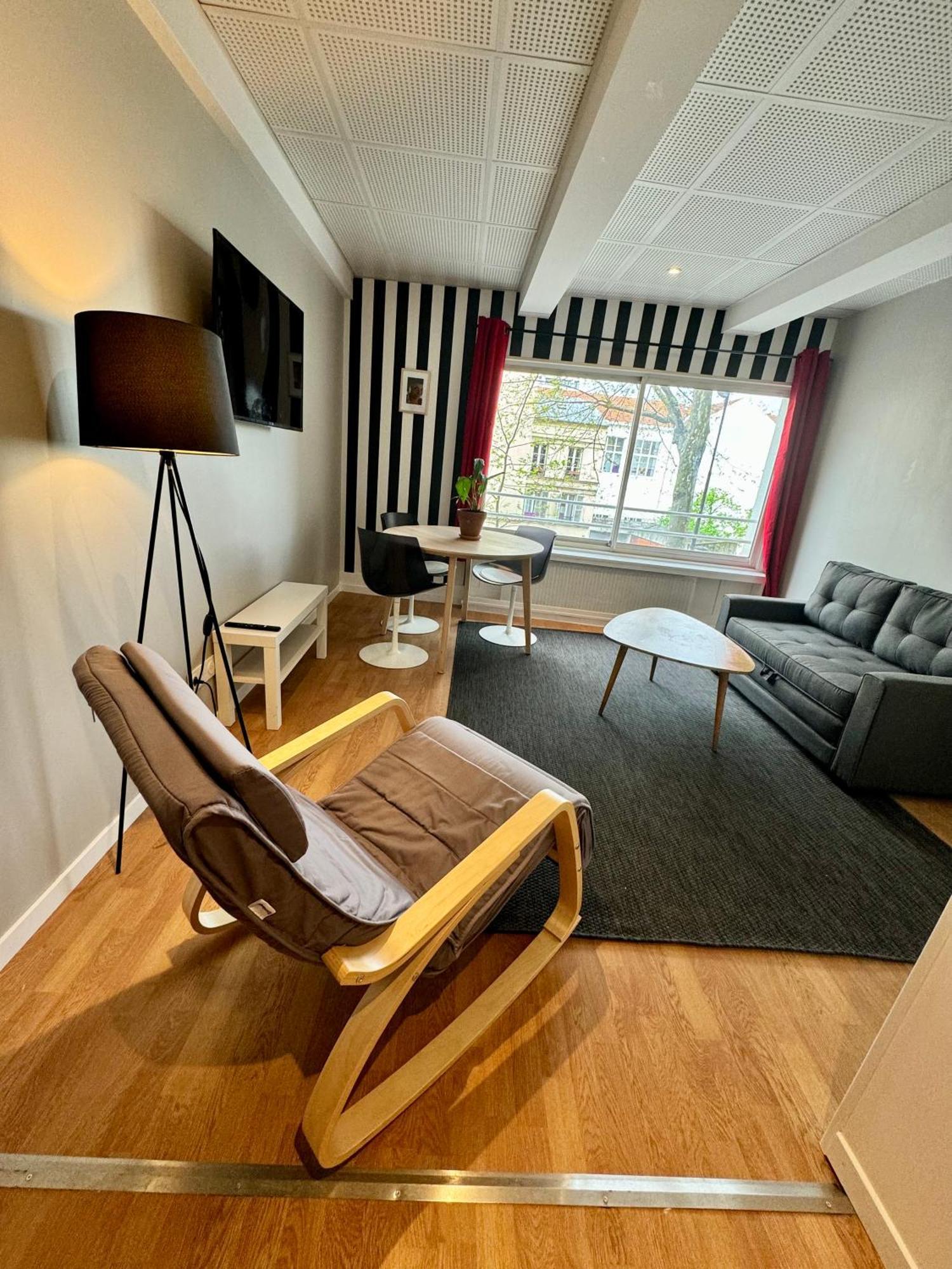 Appartement Lumineux Et Renove Pres De Montmartre "Amelie" Paris Bagian luar foto